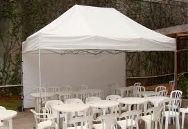 Tenda 3,00 x 4,50 fechamento de fundo